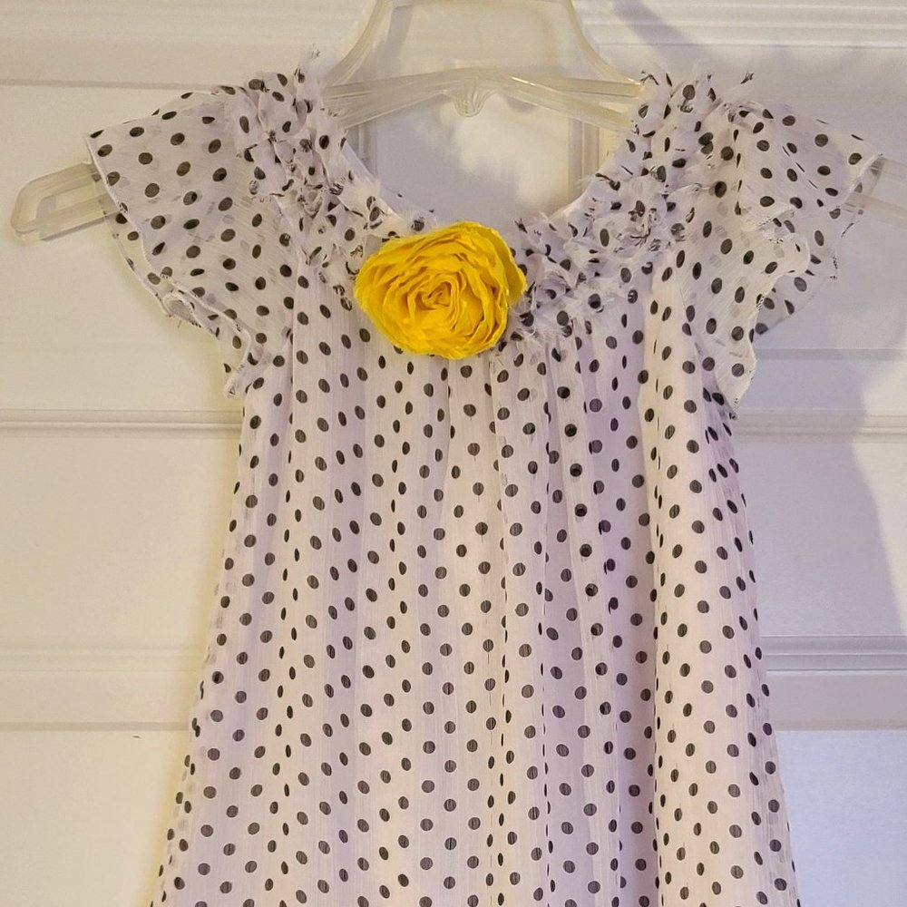 Big Girls black and white polka dot dress size 6